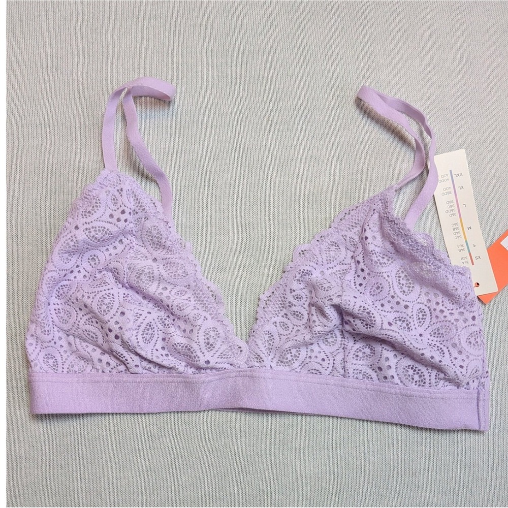 Colsie Lavender Lace Bralette Purple Wireless Adjustable Straps Size Small NWT